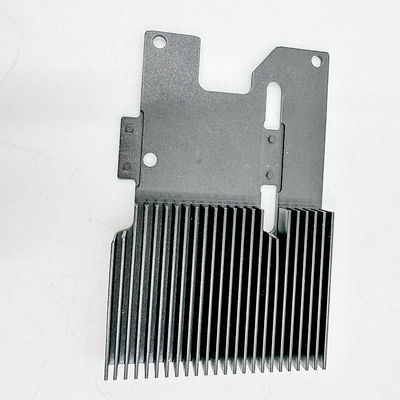 Dissipador de calor de alumínio feito sob encomenda fazendo à máquina do radiador das peças do CNC ISO9001
