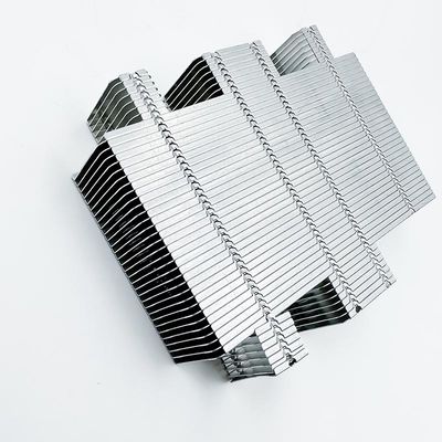 As peças fazendo à máquina personalizadas do CNC revestem as aletas de alumínio do radiador para o processador central