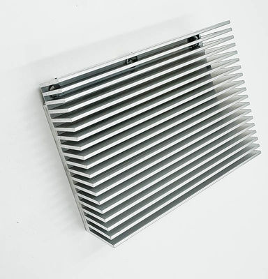 Dissipador de calor de alumínio fazendo à máquina das peças de metal do CNC para o inversor fotovoltaico