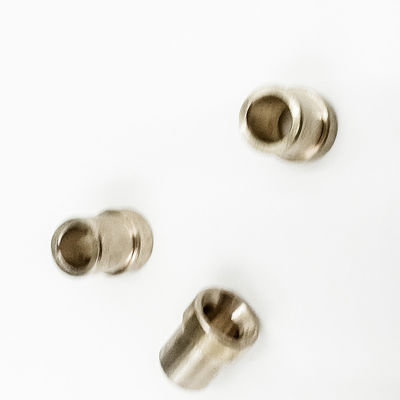 As peças de cobre da máquina de trituração do CNC, CNC do bronze giraram componentes