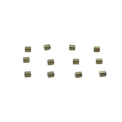 Partes CNC para parafusos de cabeça plana de latão