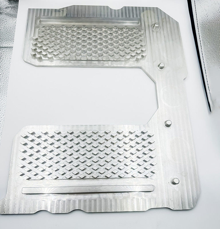 Placa de base de alumínio fazendo à máquina do portátil do CNC, base quieta super do portátil da liga de alumínio do poder superior do ventilador de refrigeração do dissipador de calor do portátil